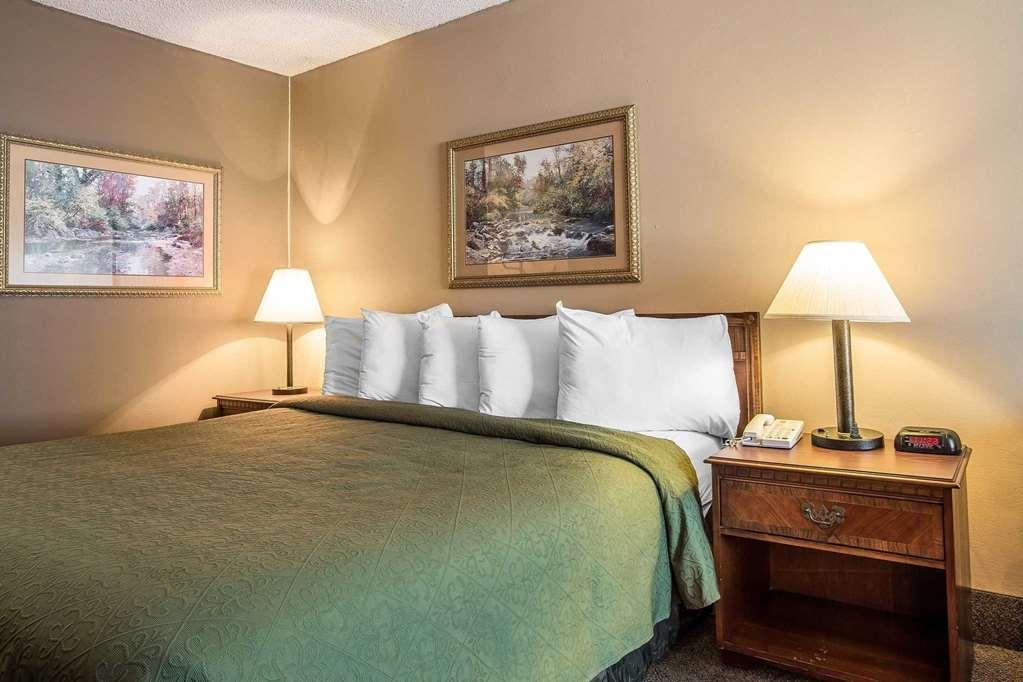 Quality Inn & Suites Mt Chalet Clayton Bilik gambar